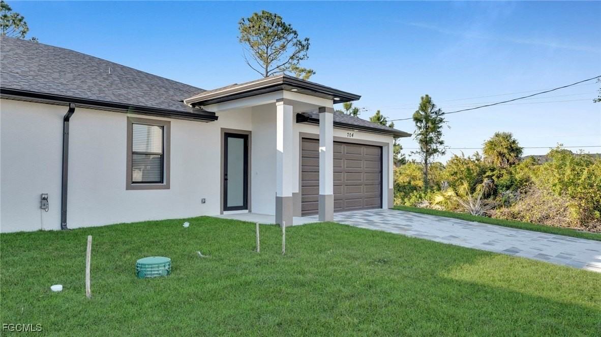 704 Homer Ave S Unit 1 #1 - Photo 3 of 34