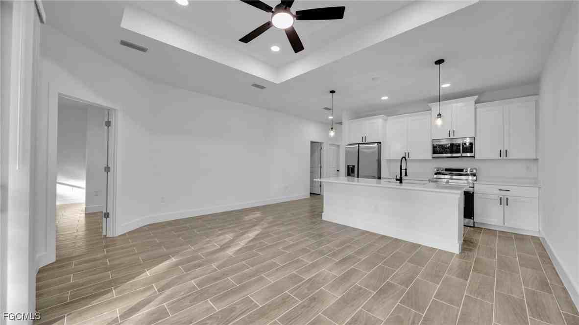 704 Homer Ave S Unit 1 #1 - Photo 6 of 34