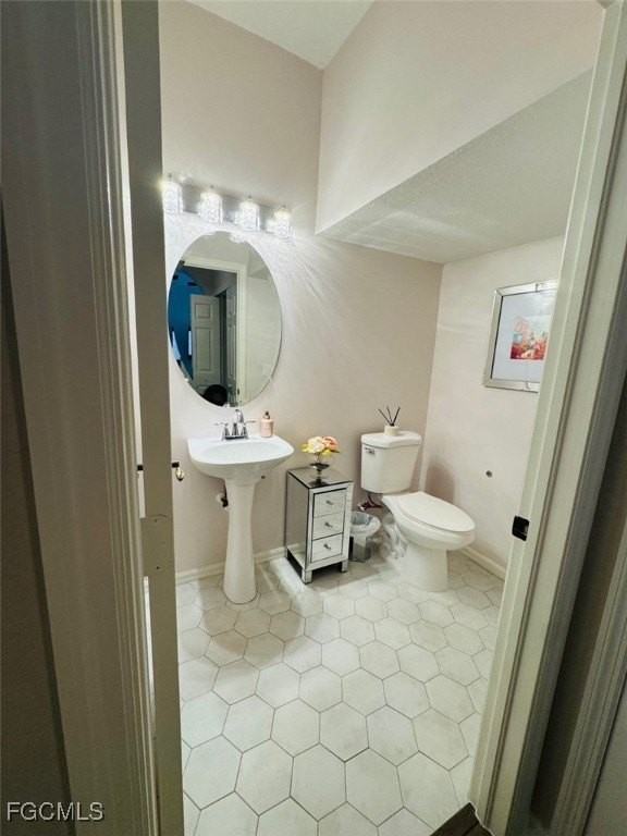 7322 Bristol Cir - Photo 7 of 15