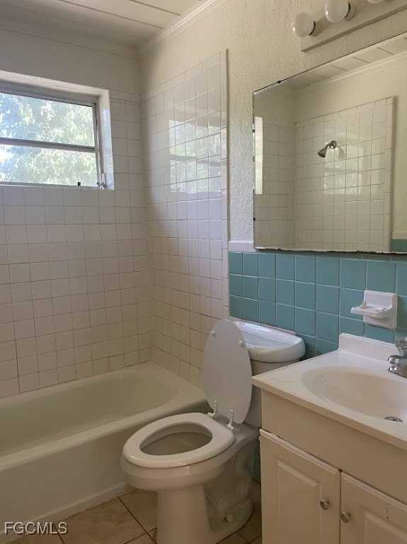 3117 Saint Charles St - Photo 4 of 8