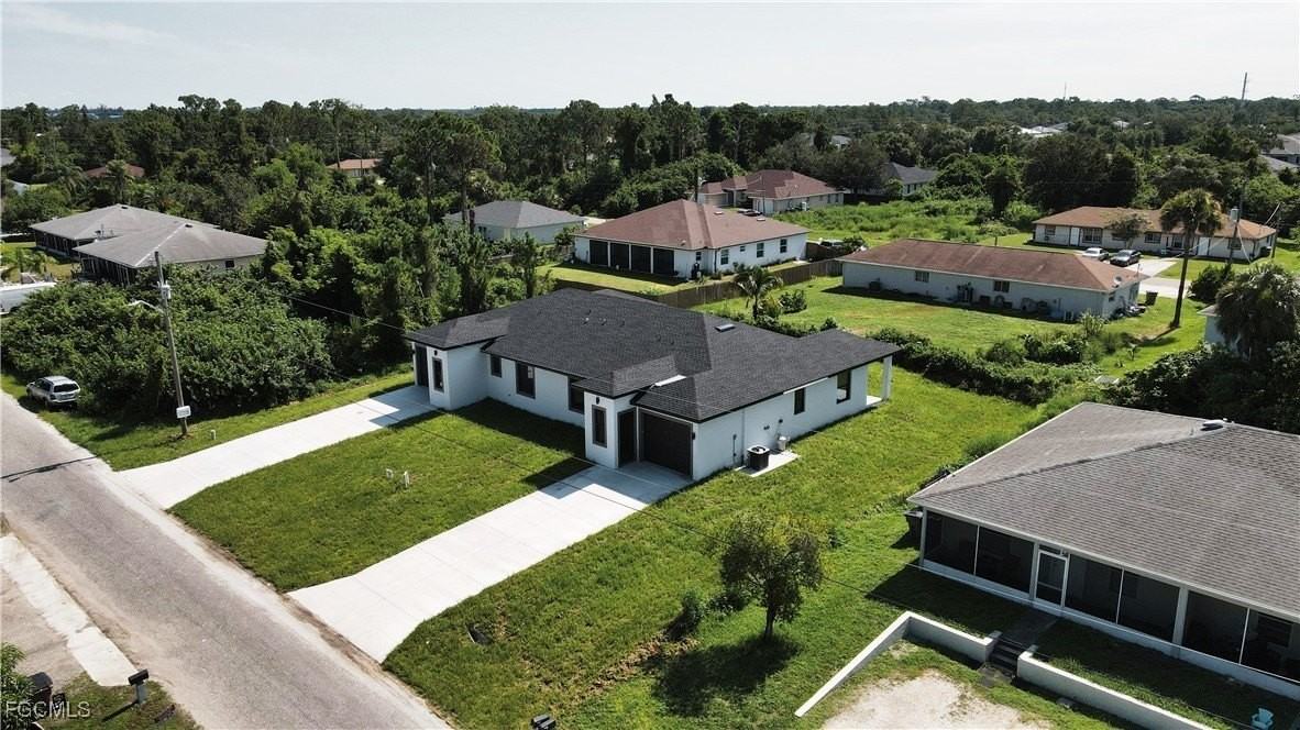 123 Ichabod Ave - Photo 6 of 42