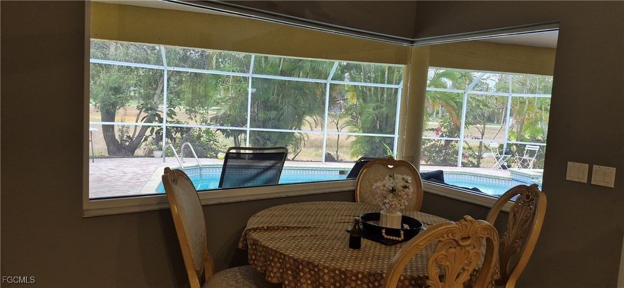 505 Causeway Dr - Photo 7 of 19