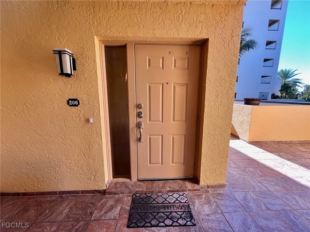 4015 Se 20th Pl Apt 206 #206 - Photo 3 of 33