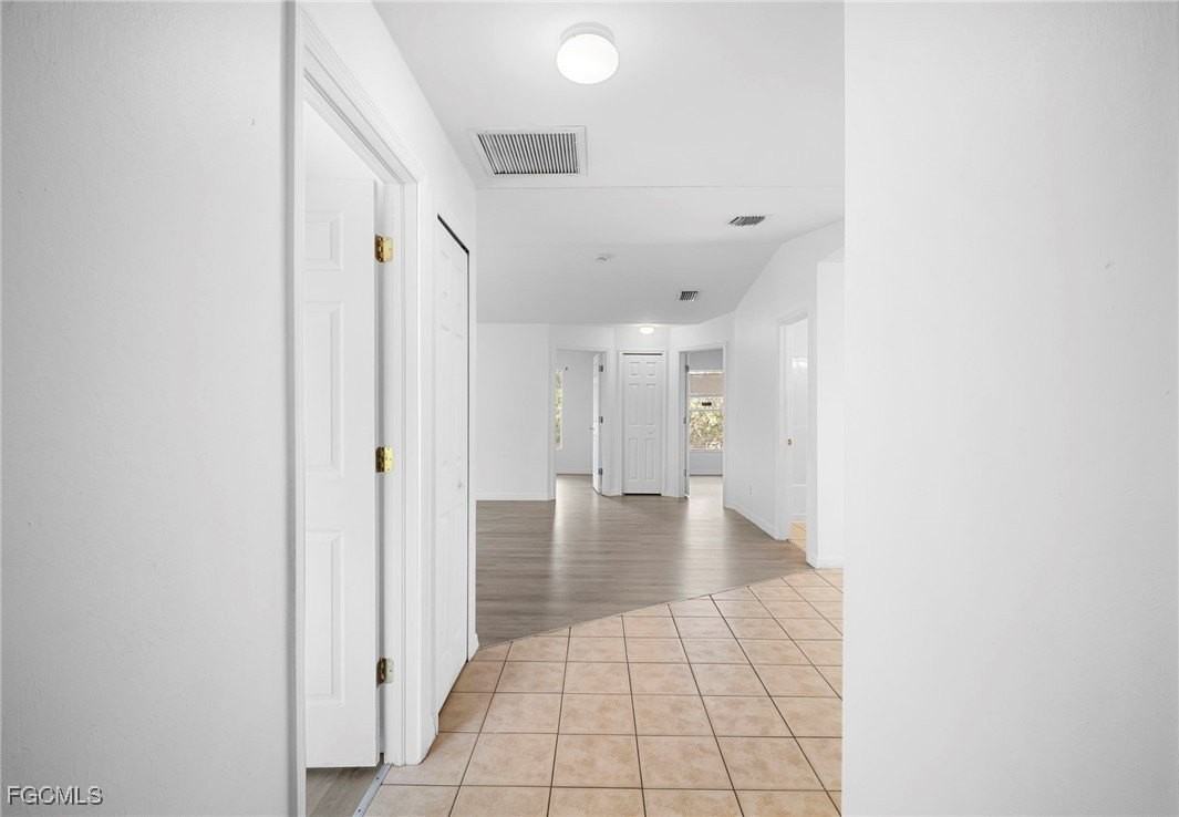 4646 15th St Sw - Photo 4 of 29