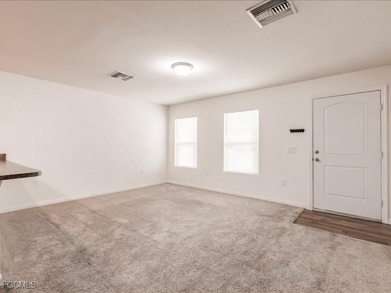 18313 Gibraltar Ln - Photo 7 of 49