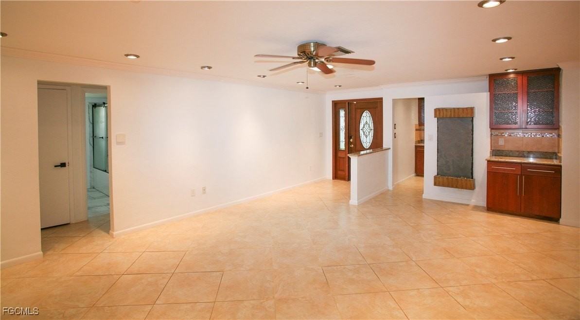 1525 Covington Cir E - Photo 7 of 31