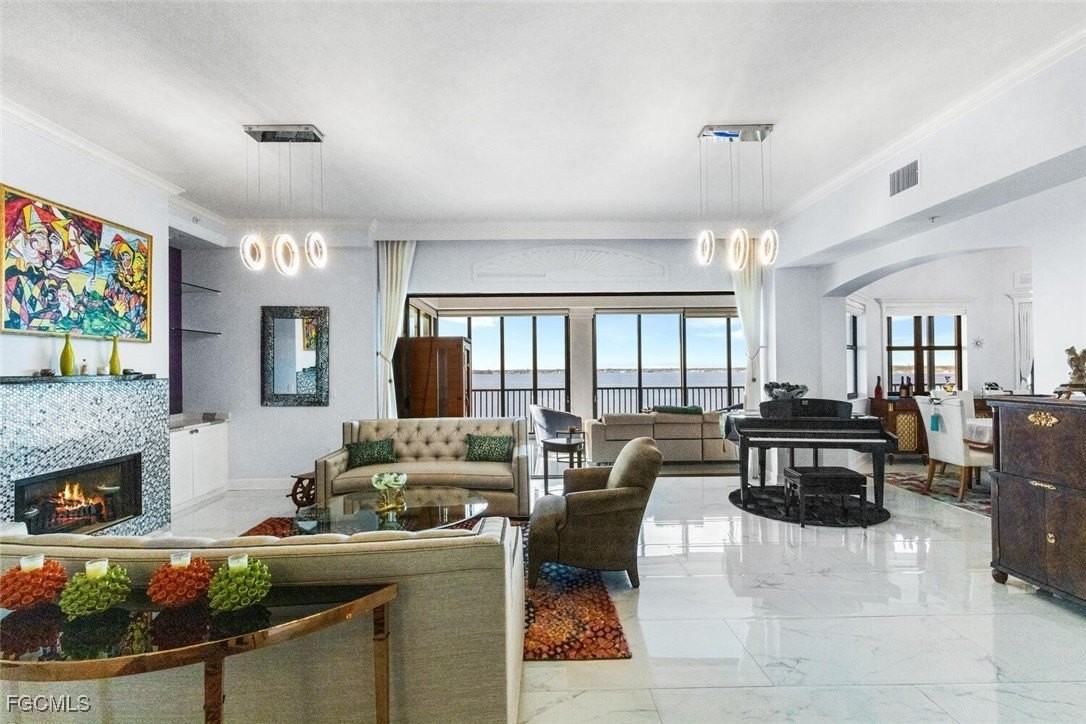 11640 Court Of Palms Apt 602 #602 - Photo 6 of 50