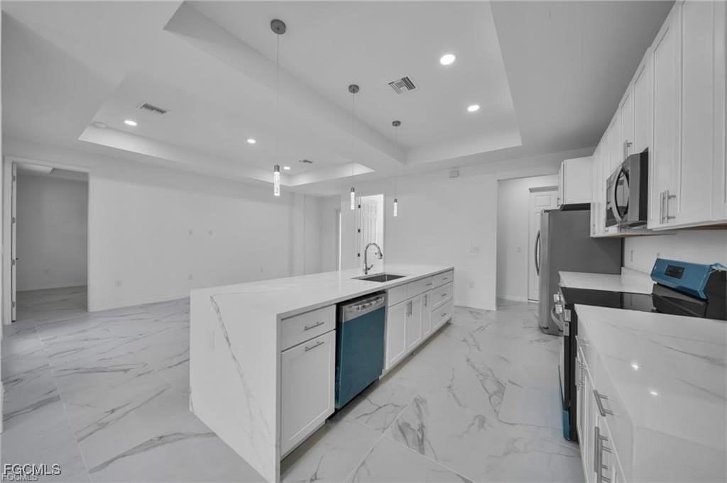 3210 30th St Sw - Photo 5 of 26