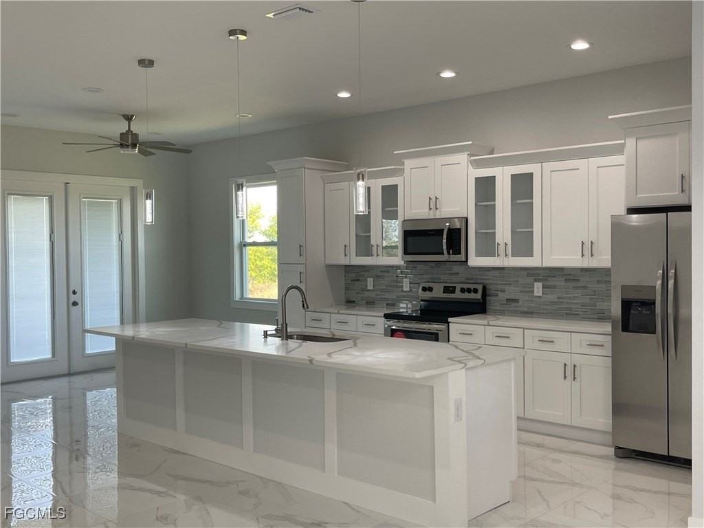 721 Ne 11th Ter - Photo 6 of 31