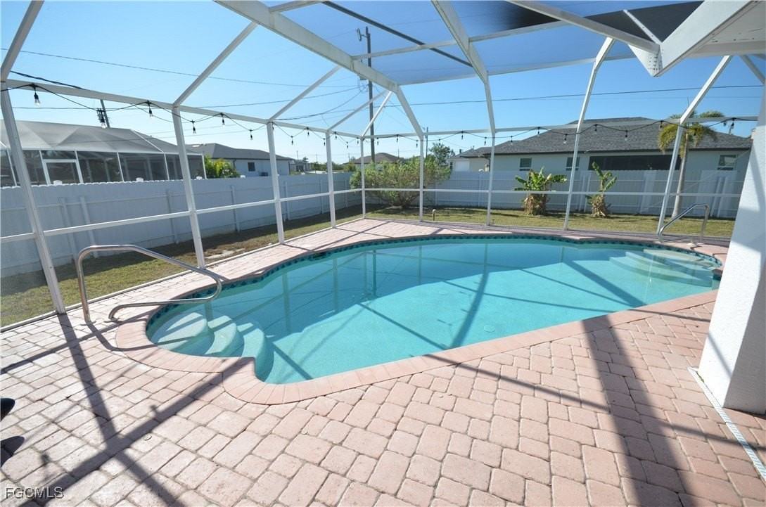 1126 Nw 2nd Ave - Photo 2 of 38