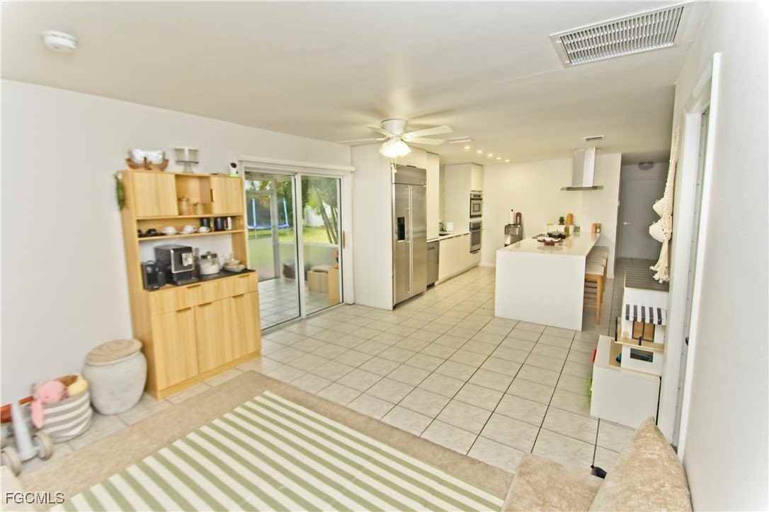 1444 Se 16th St - Photo 6 of 14