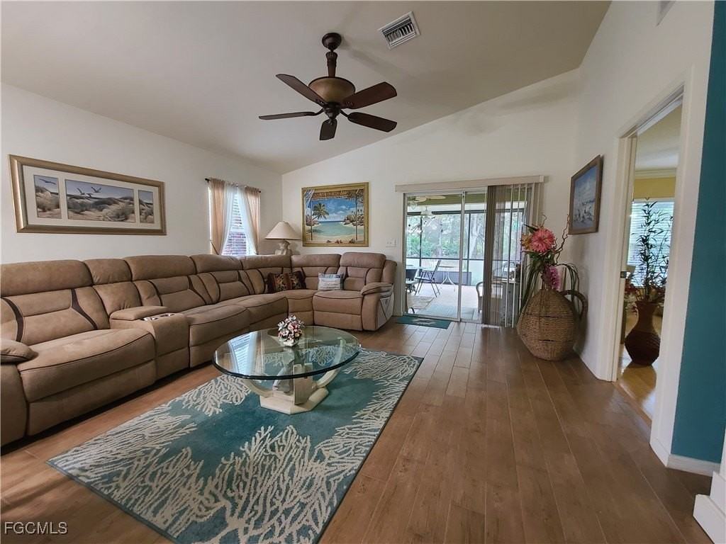 9249 Aegean Cir - Photo 6 of 16