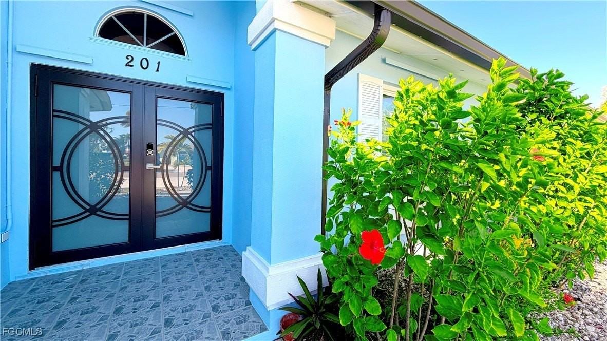 201 Randy Ln - Photo 4 of 42