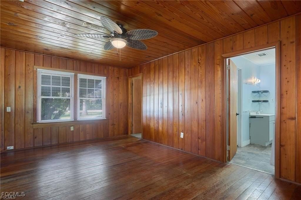 10461 Mcgregor Blvd - Photo 6 of 19