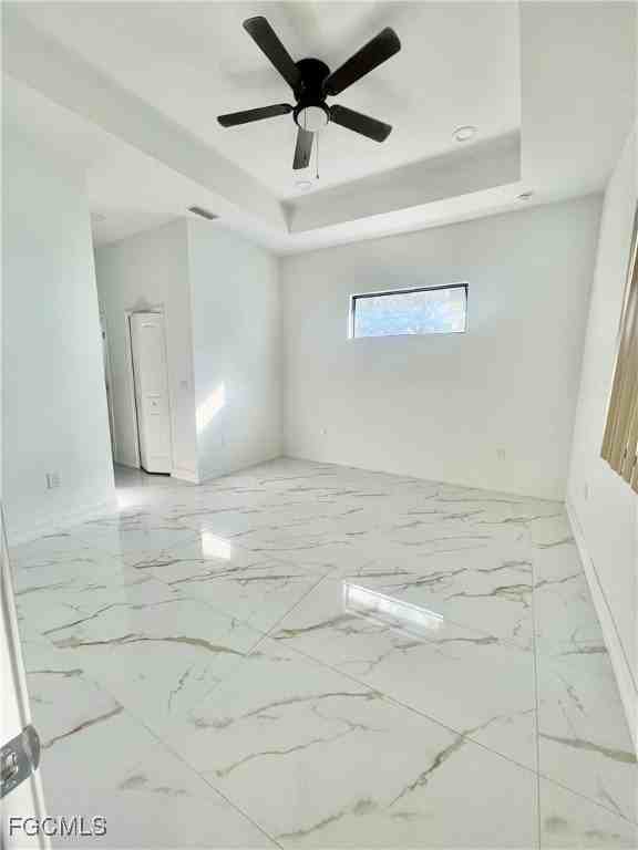 803 Wagner Ave - Photo 6 of 17