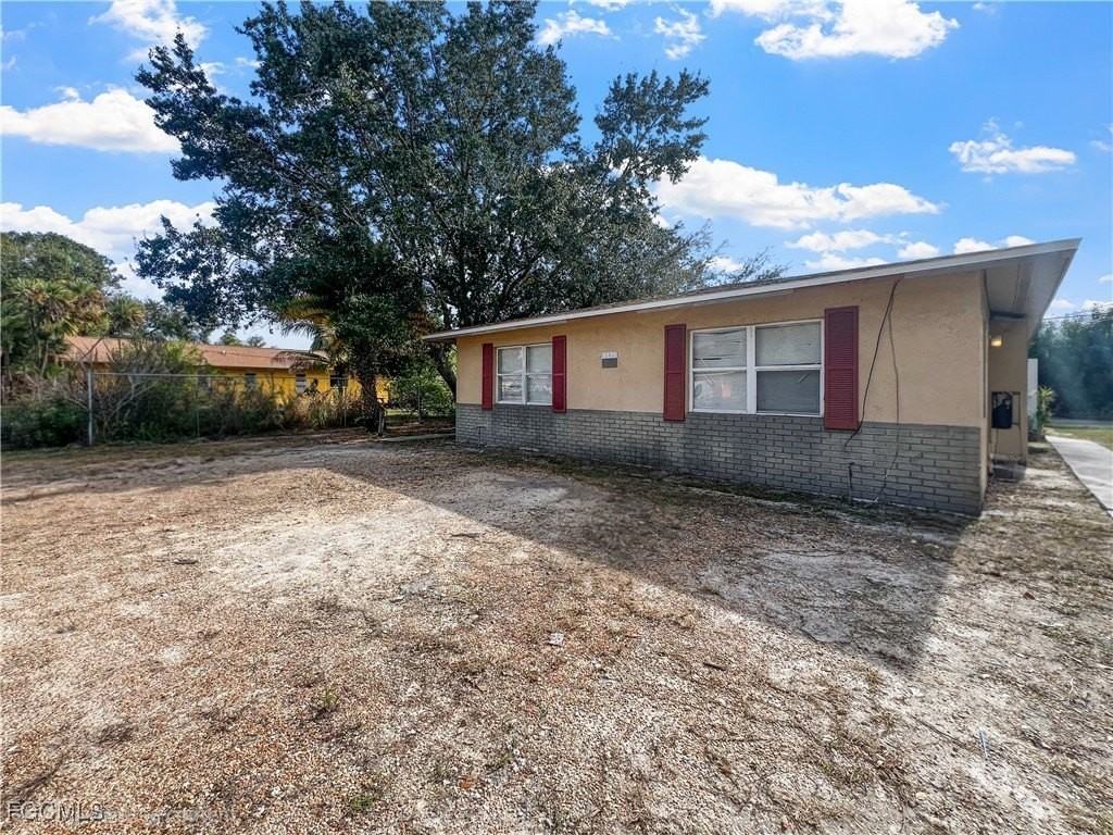 13037 1st St Apt 1 #1 - Photo 3 of 22