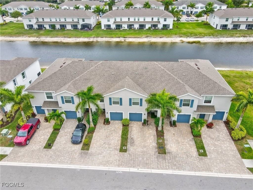 15376 Wildflower Cir - Photo 3 of 50