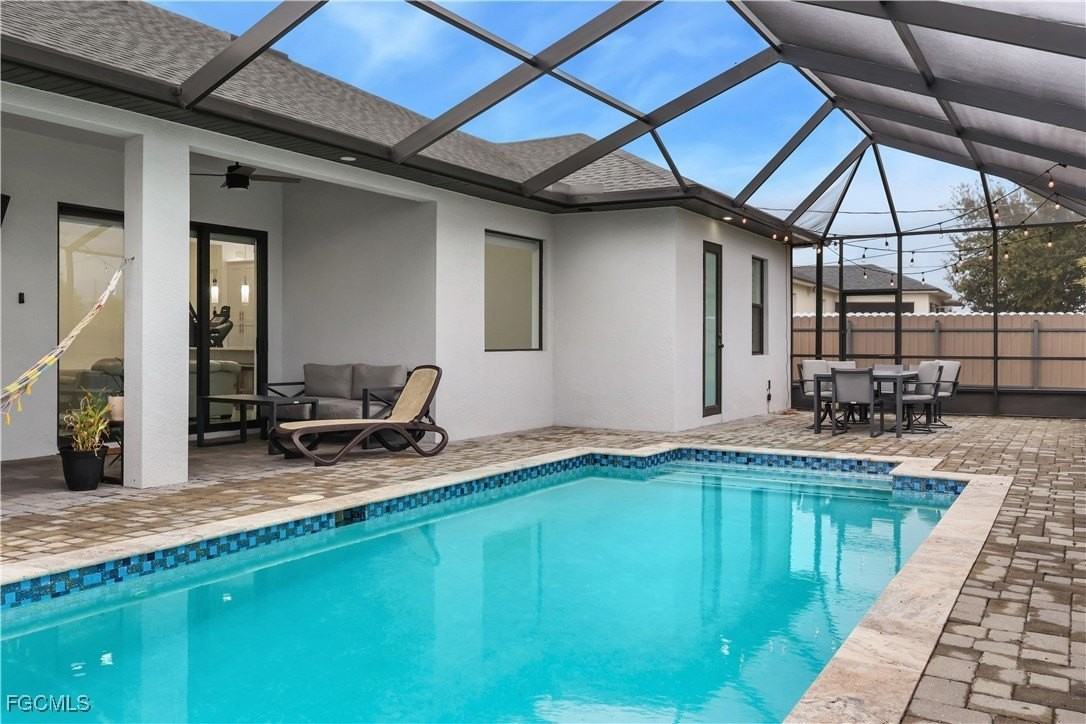 331 Ne 7th St - Photo 3 of 22