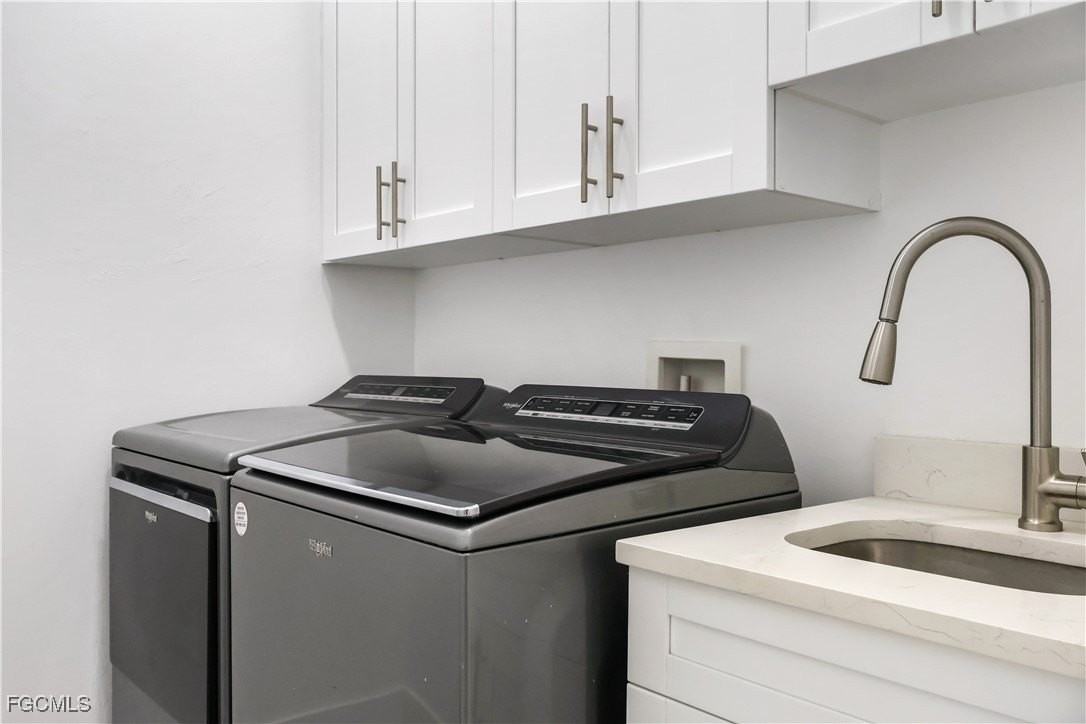 331 Ne 7th St - Photo 5 of 22