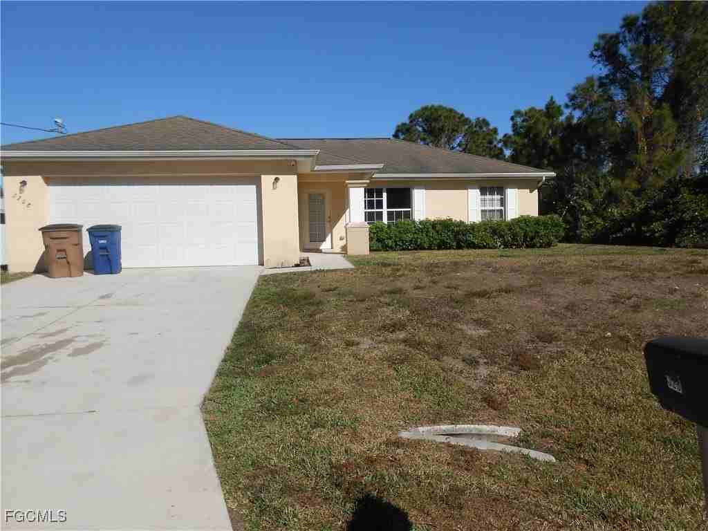 3208 71st St W - Photo 2 of 24