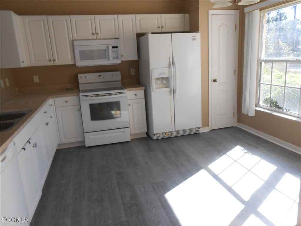 3208 71st St W - Photo 5 of 24