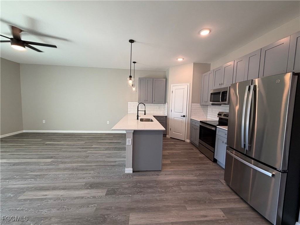 5207 30th St Sw - Photo 5 of 24