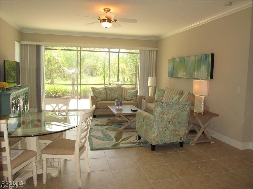 10702 Cetrella Dr - Photo 4 of 16