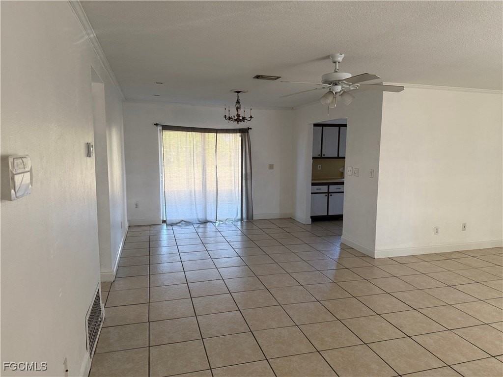 904 Hudson Ave - Photo 7 of 18