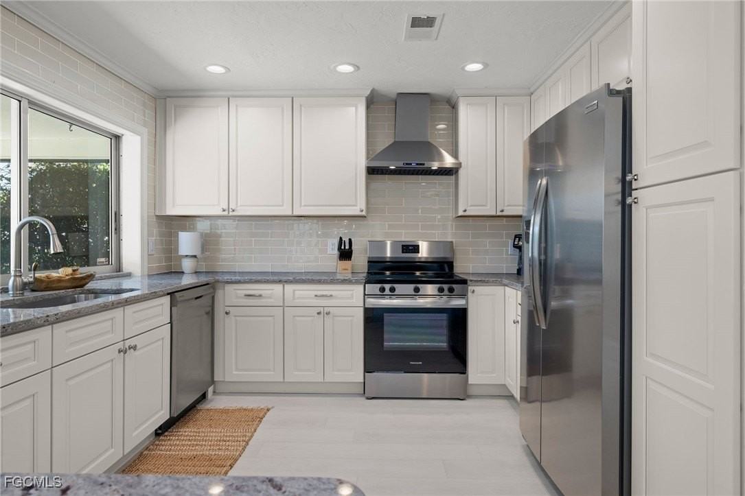 3906 Se 20th Pl - Photo 3 of 19