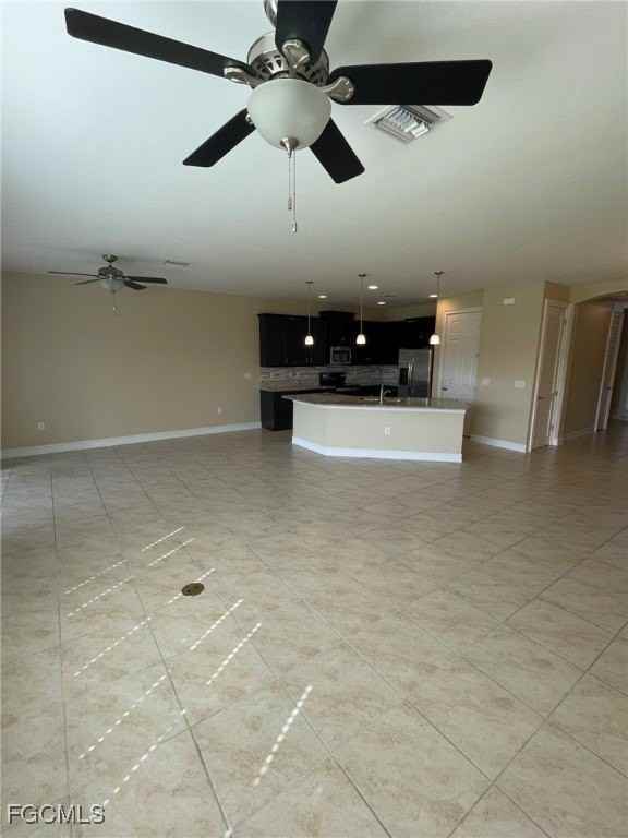 3896 King Edwards St - Photo 4 of 19