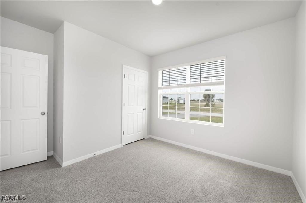 1705 Nw 31st Pl - Photo 6 of 37