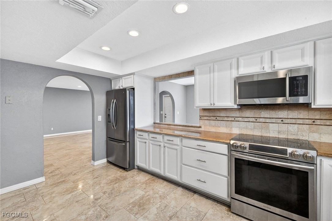 1303 Sw 16th Ter Apt 101 #101 - Photo 7 of 19