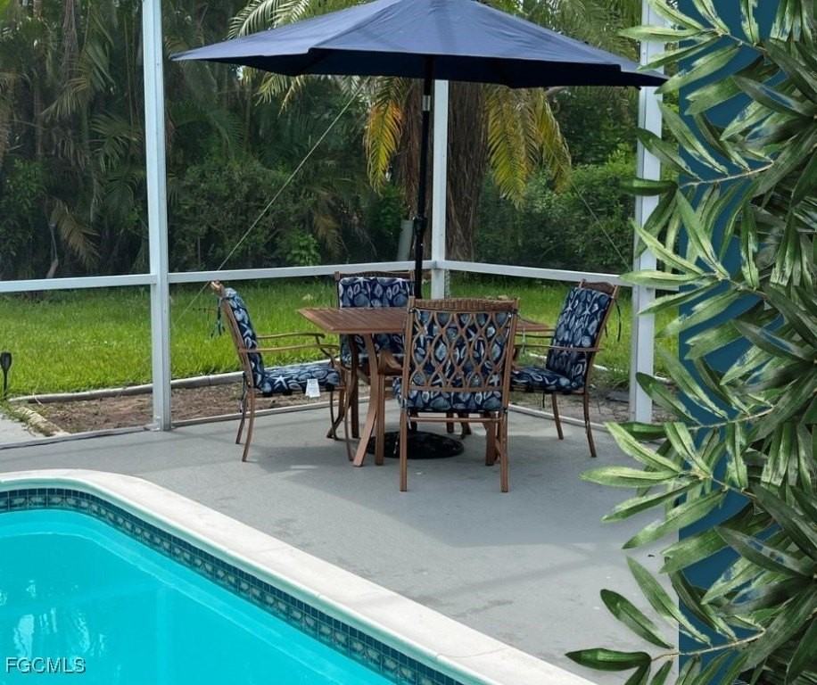 3410 Se 11th Pl - Photo 3 of 4