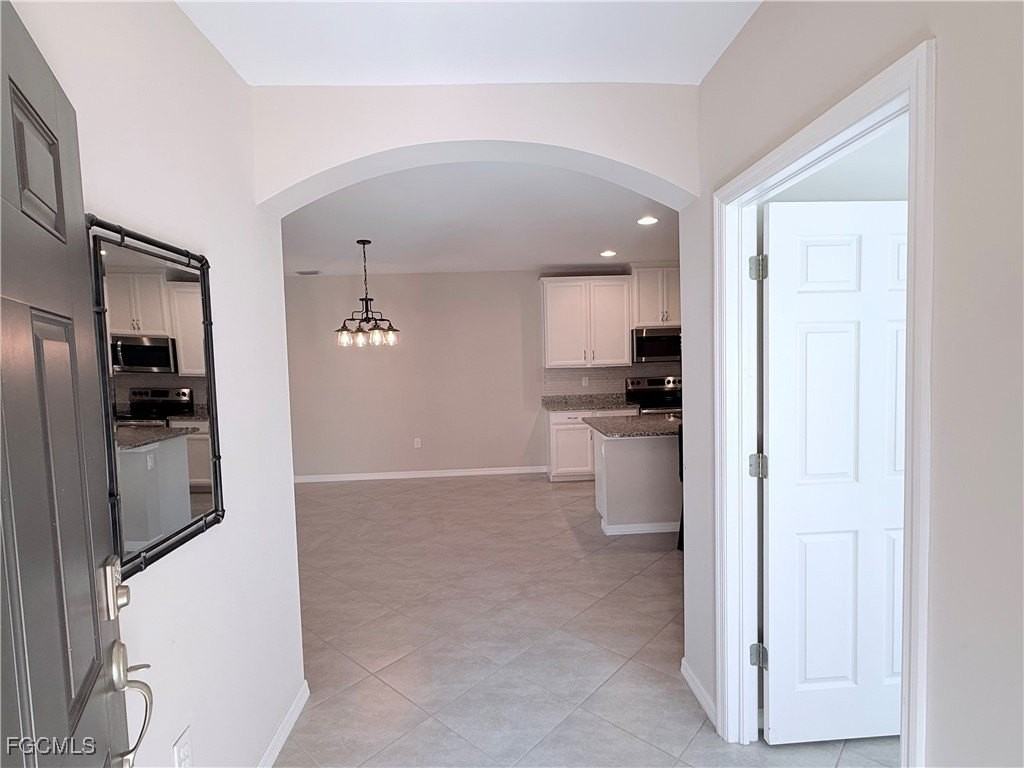 4387 Dutchess Park Rd - Photo 2 of 26