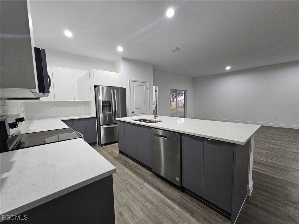 9011 Penny Cir - Photo 6 of 31