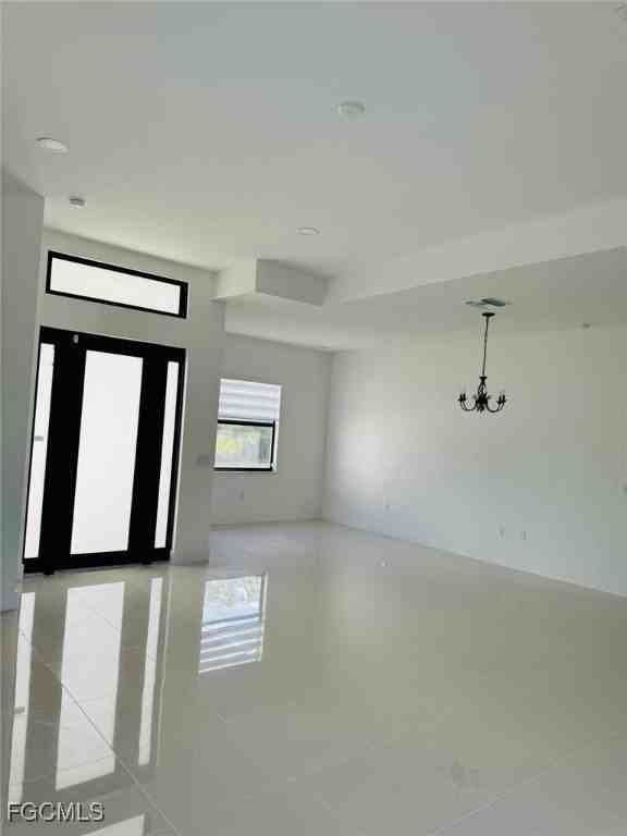 505 E 8th St - Photo 2 of 21