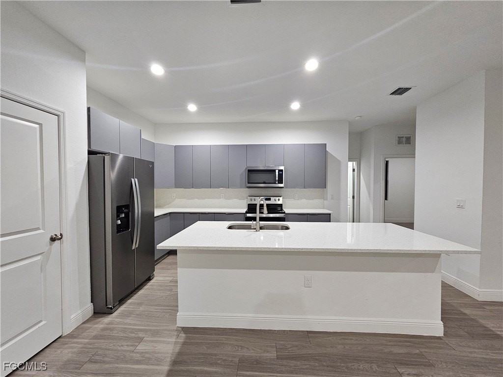 5002 Gramercy Rd - Photo 5 of 27