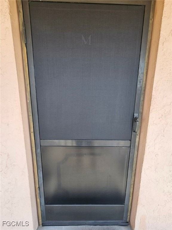 1221 Se 46th Ln Apt M #M - Photo 2 of 12