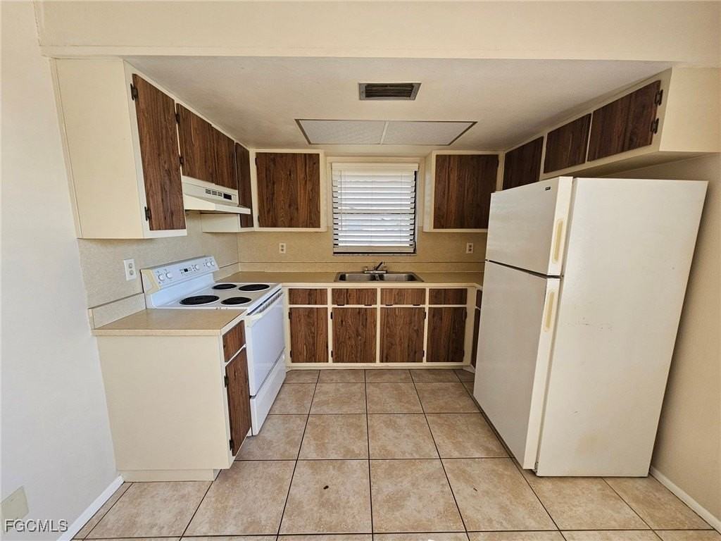 1221 Se 46th Ln Apt M #M - Photo 6 of 12