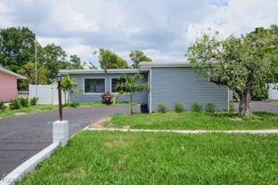 4370 Deleon St - Photo 1 of 1