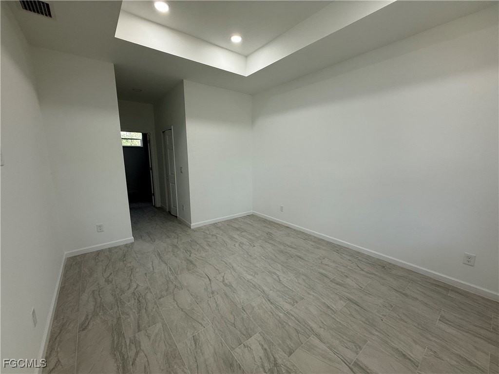 106 Moore Ave - Photo 6 of 22