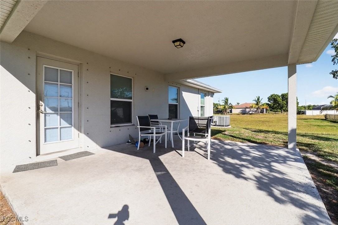 4301 Nw 36th Pl - Photo 7 of 50