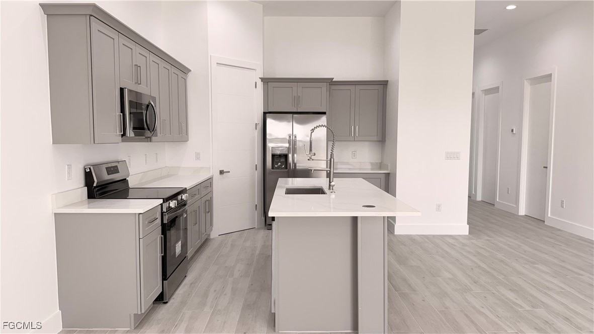 2104 Ne 16th Ter - Photo 5 of 14