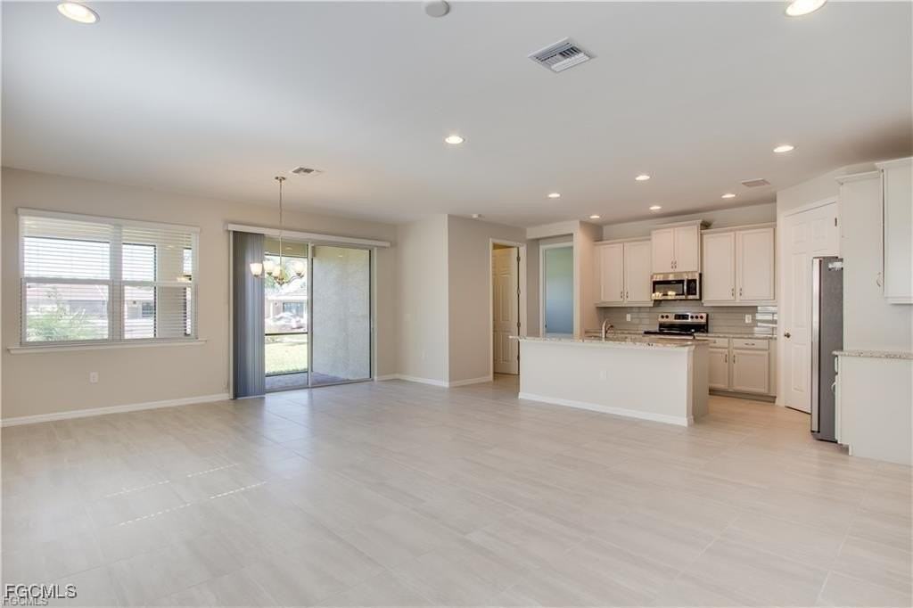 15230 Torino Ln - Photo 3 of 12