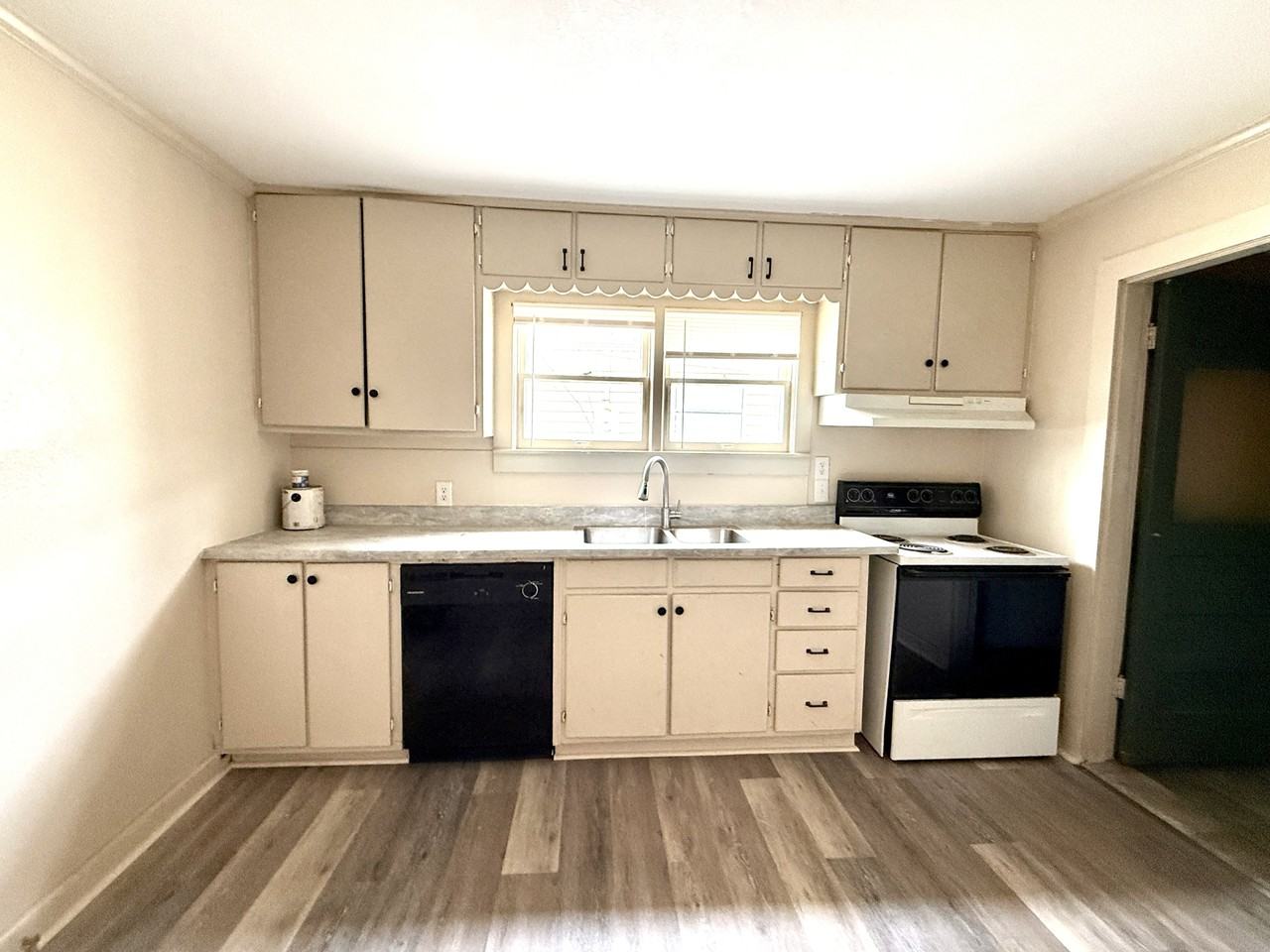 1218 G St Nw #1 - Photo 7 of 16