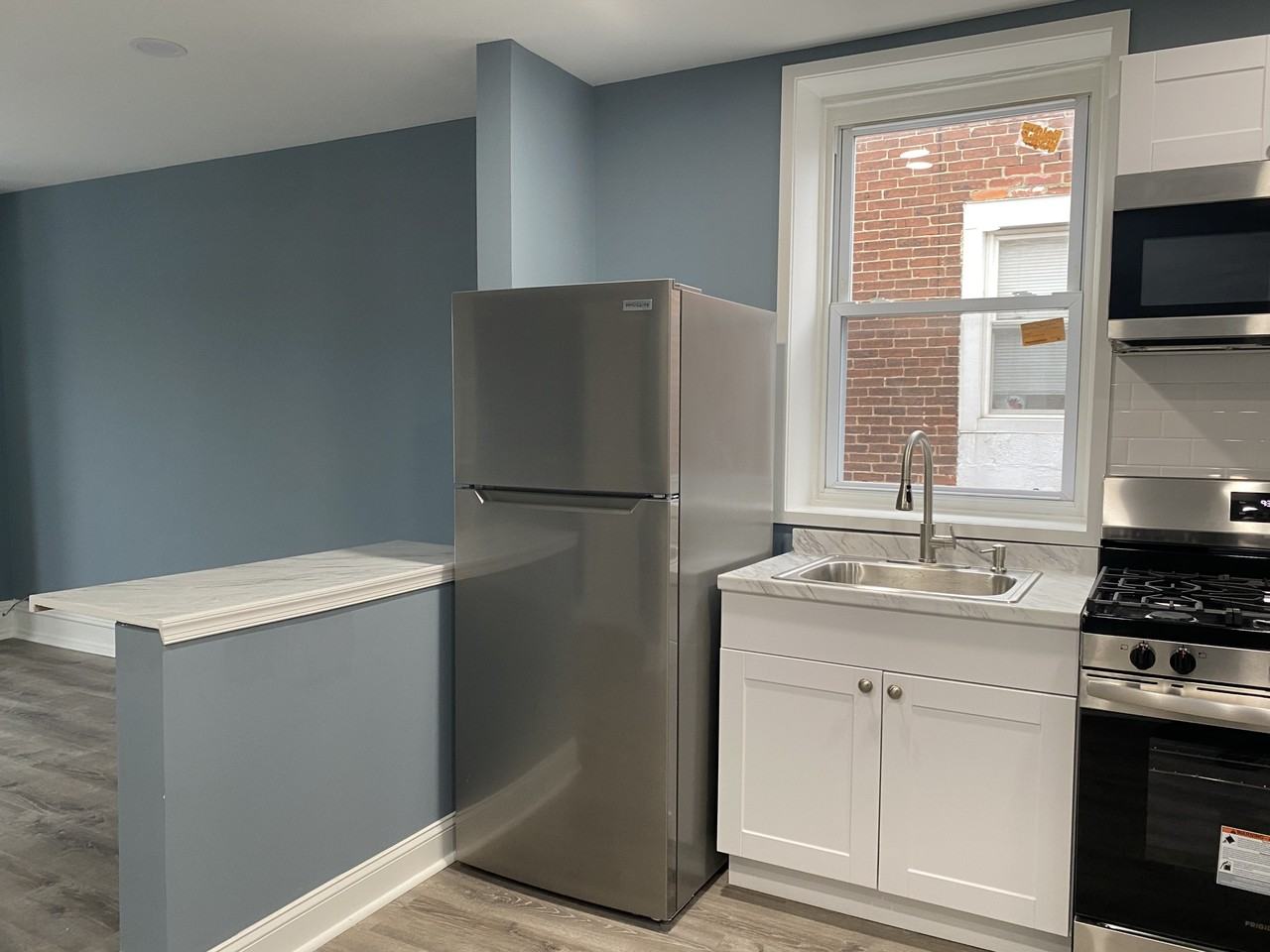 5332 Pine St #2 - Photo 6 of 23