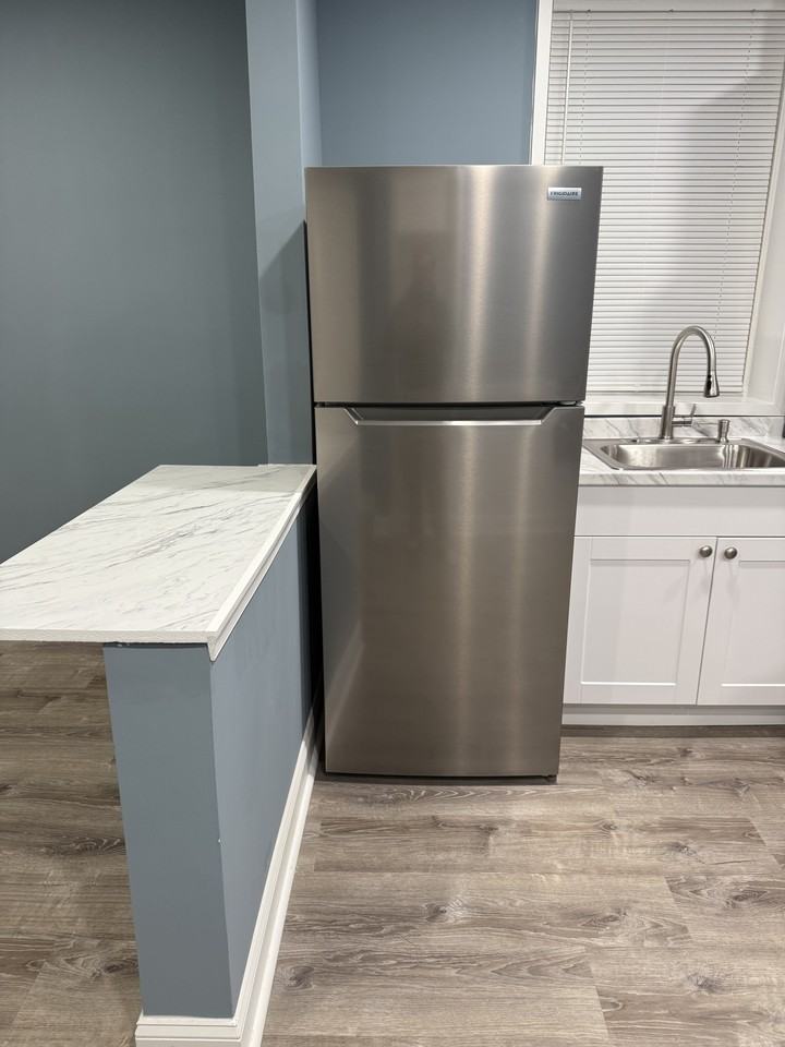 5332 Pine St #2 - Photo 7 of 23