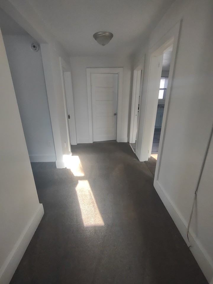 412 New Rd #B - Photo 7 of 10