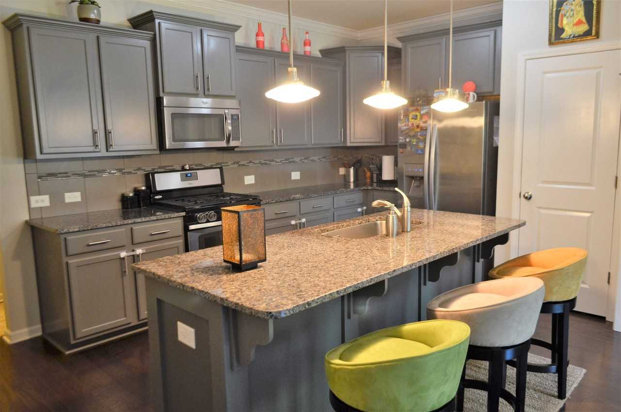 318 Oldcastle Dr #1 - Photo 2 of 23