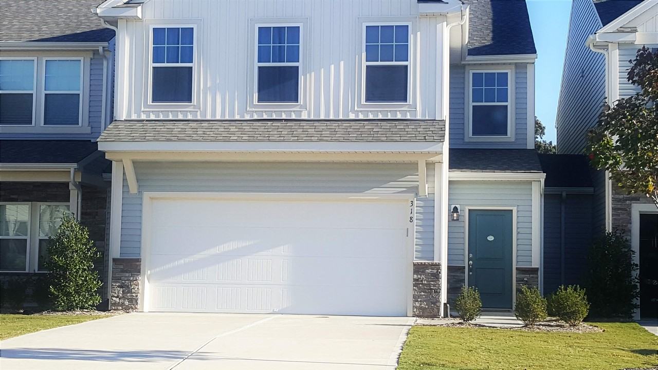 318 Oldcastle Dr #1 - Photo 5 of 23